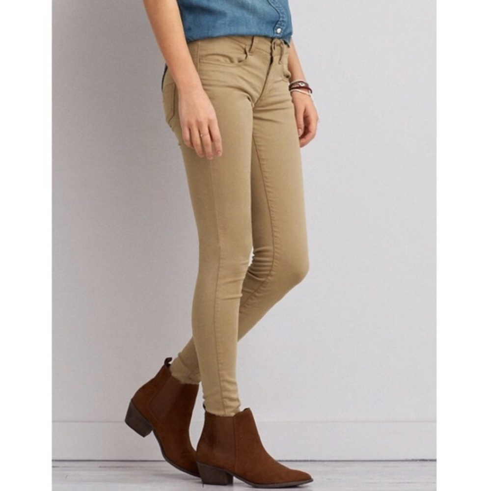 American Eagle tan stretch jeans